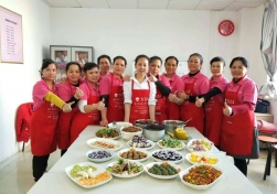 南寧月嫂培訓(xùn)公司：2019你要做一個(gè)怎樣的高薪月嫂？